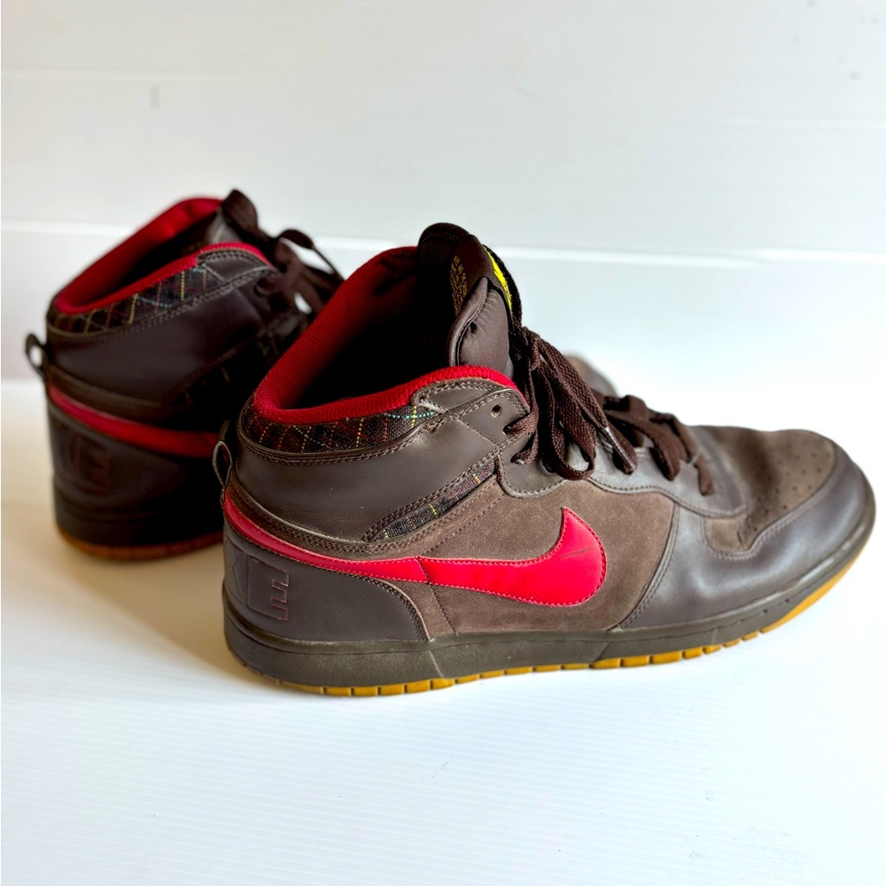 Nike Brown and Red Sneakers